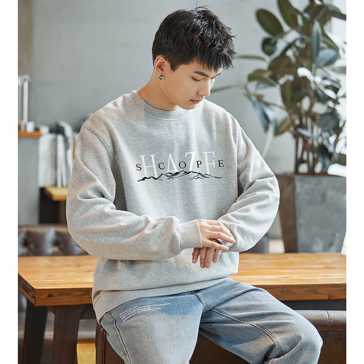 トレーナー メンズ 山並み刺繍入り カジュアルトレーナー